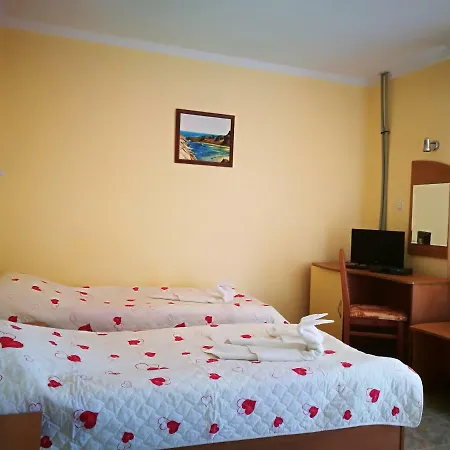 Family Hotel *
